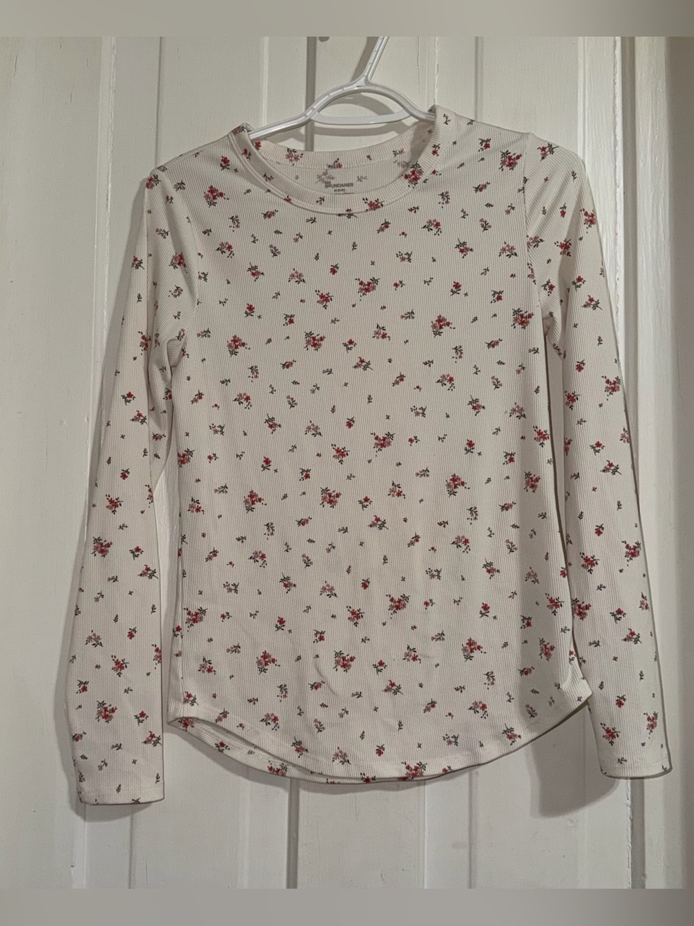 Girls size medium 8/10 shirt Long Sleeve Floral Crewneck Top